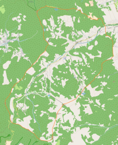 Mapa konturowa Szczyrku, po lewej nieco na dole znajduje się punkt z opisem „Skocznia narciarska im. Zdzisława Hryniewieckiego”