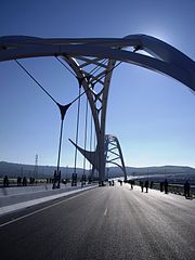 Español: Puente de Abbas Ibn Firnás. English: Abbas Ibn Firnas Bridge.