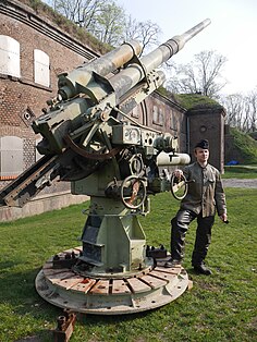 8.8 cm Flak 37 on the fortification mount. Exhibit of Coastal Defence Museum in Świnoujście, Poland.