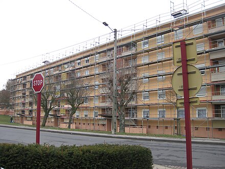 rénovation d'un immeuble rue St Blaise (photo prise en janvier 2010)