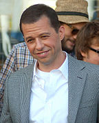 Jon Cryer dans le rôle d'Alan Harper