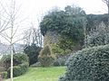 Le donjon de l'ancien château de Châteaulin en 2006.