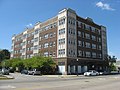 Image 2An apartment hotel in Hammond, Indiana (from Apartment hotel)