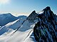 Stecknadelhorn (4 241 m, vorne)