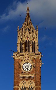 Torre do relógio da Universidade de Mumbai, Índia (década de 1870)