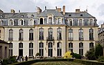 Façade de l'hôtel de Blossac, côté jardin.