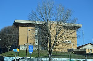 Lee County Courthouse in Jonesville