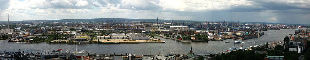 Panorama Elbei și portul Hamburg vedere de la biserica St. Michaelis