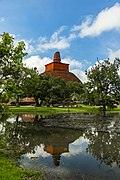 Jethawanaramaya Stupa.jpg