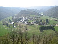 Het dorpje Frahan, op een meander van de Semois, vanop het beroemde uitzichtspunt van Rochehaut