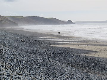 Cerrig ar y traeth