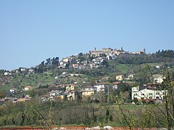 Castelplanio (upon the hill) with its major frazione, Macine, in the foreground