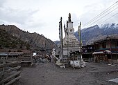 Humden stupa.