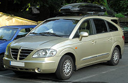 SsangYong Rodius (2004–2013)