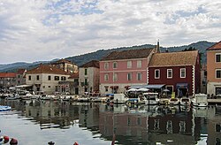 Stari Grad, pogled sa starog škvera