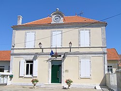 Skyline of Val-des-Vignes