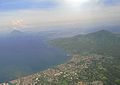 Manado vue du ciel.