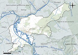 Carte en couleur présentant le réseau hydrographique de la commune