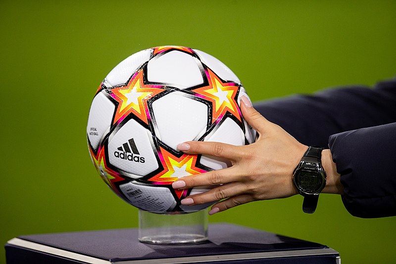 File:Champions League Ball 2021-22.jpg