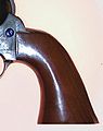 Calcio con guancette in legno di revolver Colt Navy del 1851