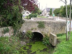 Le petit pont sur la Gronde.