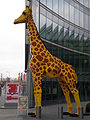 Girafe de l’entrée du Legoland Discovery Centre Berlin.