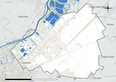 Carte en couleur présentant le réseau hydrographique de la commune