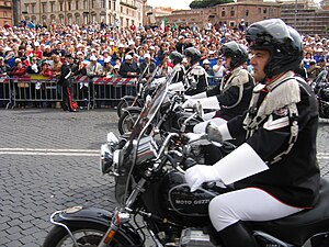 Corazzieri motociclisti con le Guzzi alla sfilata del 2 giugno 2006