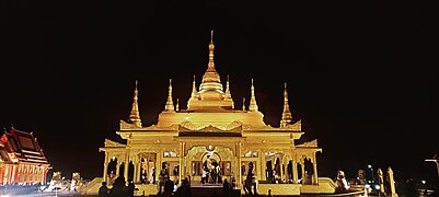 Golden Pagoda Temple.jpg