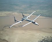 Scaled Composites Proteus exemplo de asa em tandem.