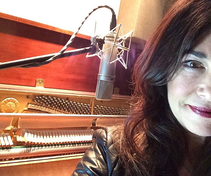 File:Selfie in the studio.jpg