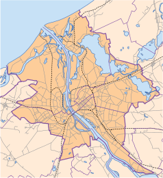 Mapa konturowa Rygi, w centrum znajduje się punkt z opisem „Nowy kościół św. Gertrudy w Rydze”