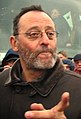 Jean Reno interpreta Victor.