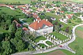 Luftaufnahme von Schloss Dornau