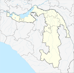 Mapa konturowa Adygei, blisko centrum na prawo znajduje się punkt z opisem „Port lotniczy Majkop”