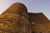 La torre della Vergine nella Città Vecchia di Baku.