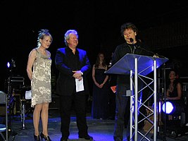 Zleva: Tina Weymouth, Chris Frantz a Jerry Harrison v roce 2010