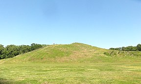 Mound A, der größte Mound in Poverty Point