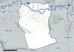 Carte en couleur présentant le réseau hydrographique de la commune