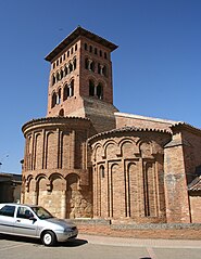 Sahagún, 12th cent. romanic-mudejar church s. tirso