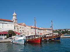 Både i havnen