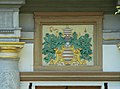 Wappen des Mainzer Domkapitels über dem Schloßtor