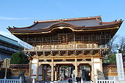 成田山新勝寺（総門）