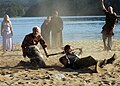 Visbur (Åsmund Brede Eike) og Aude (Brage Bang) i kamp på Gylandstranden.