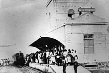 Trem da RFM chegando na estação de Paraisópolis/MG, em 1914.