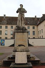 Monument aux morts.