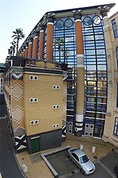 Postmodern Doric columns of the Judge Business School, University of Cambridge, England, by John Outram, 1995[33]