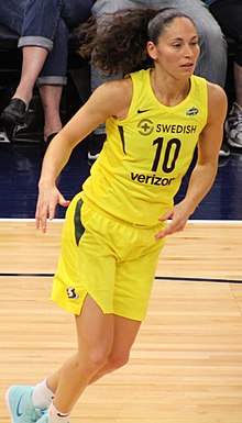 Mchezaji wa mpira wa Kikapu Sue Bird