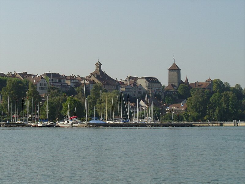 File:Murten Morat 2003-08-22.jpg