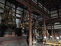 Statues de Kongō-Satta, Dainichi-nyorai (Vairocana) et Sonshō-butchō (Dai-denpō-dō).